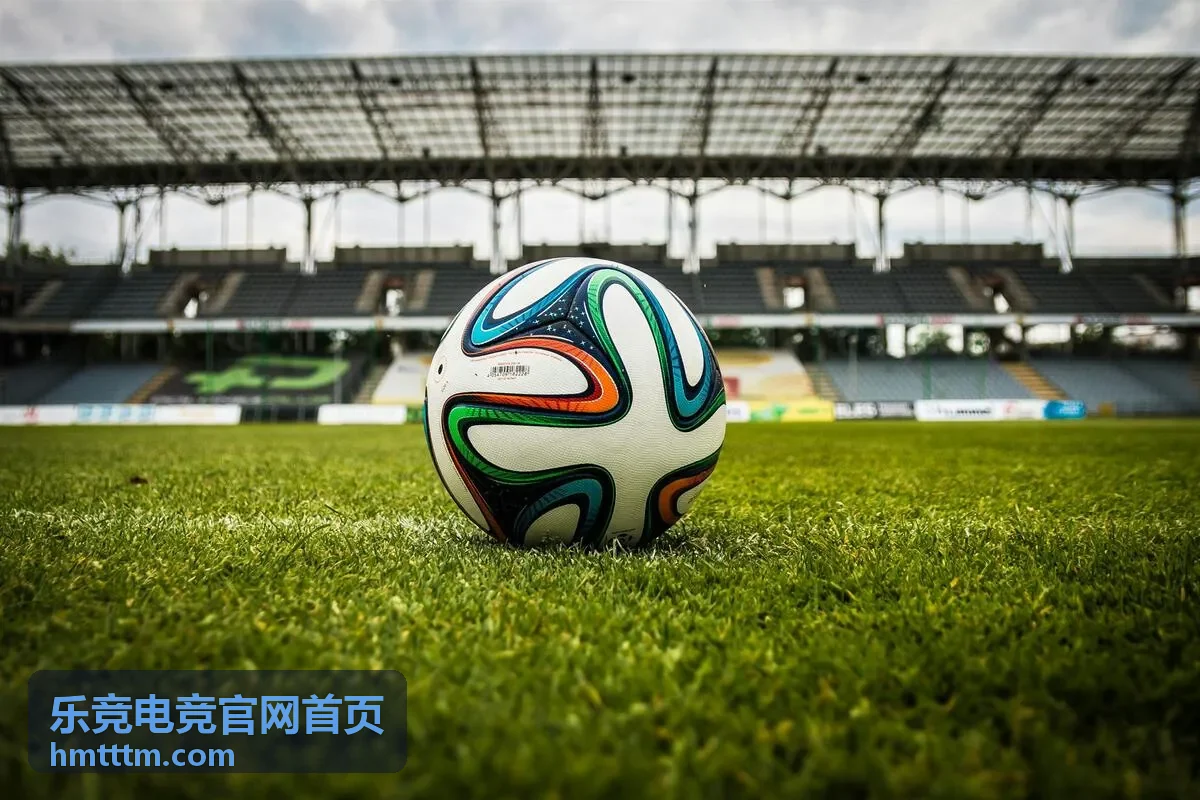 乐竞电竞官网首页 热门赛事对战画面